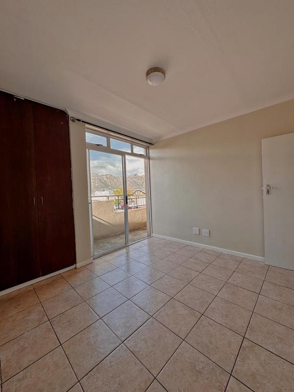 2 Bedroom Property for Sale in Whispering Pines Western Cape